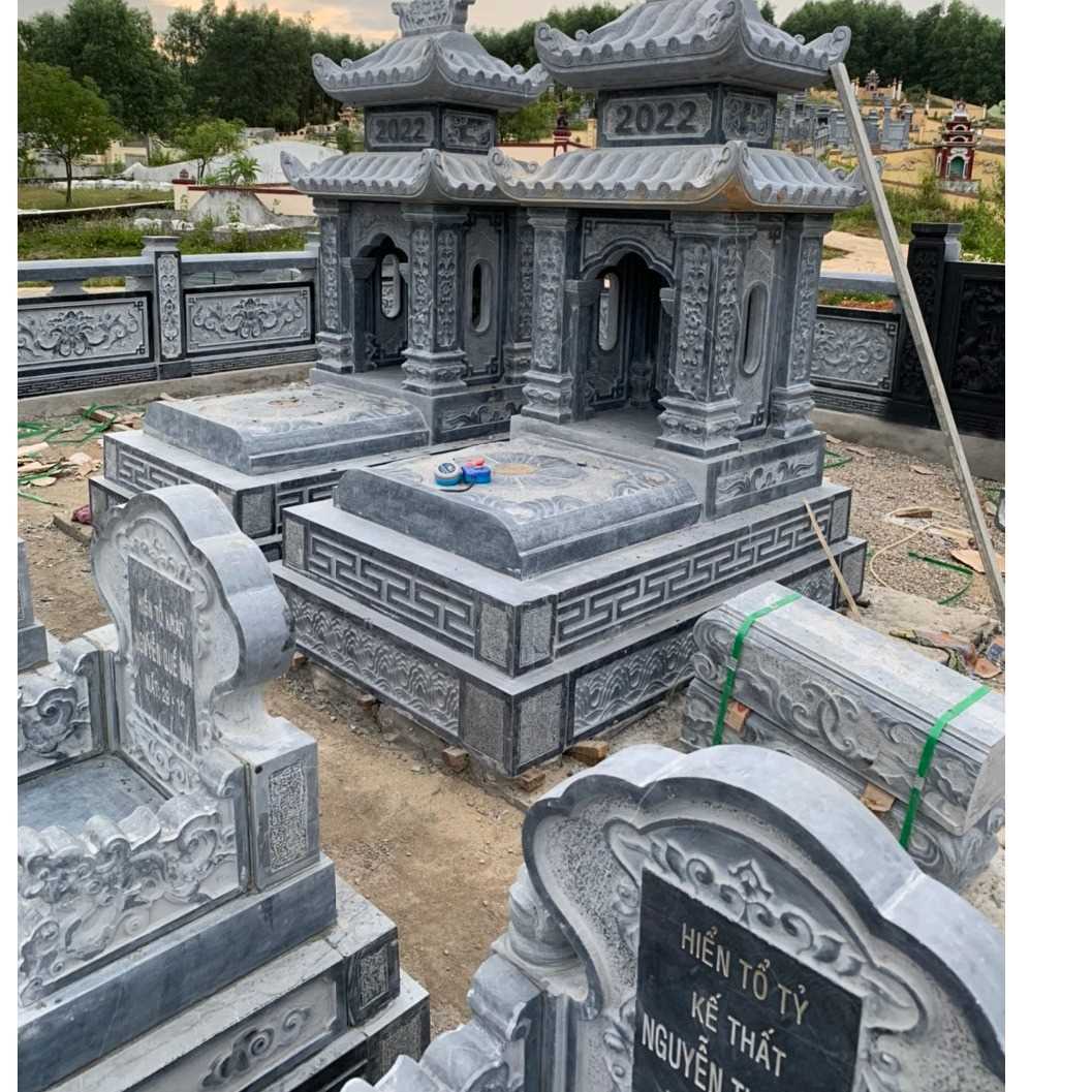 Có Nên Xây Dựng Mộ Đá Phong Thủy Không? Lợi Ích Và Ý Nghĩa - Lăng Mộ Đá Trường Thành