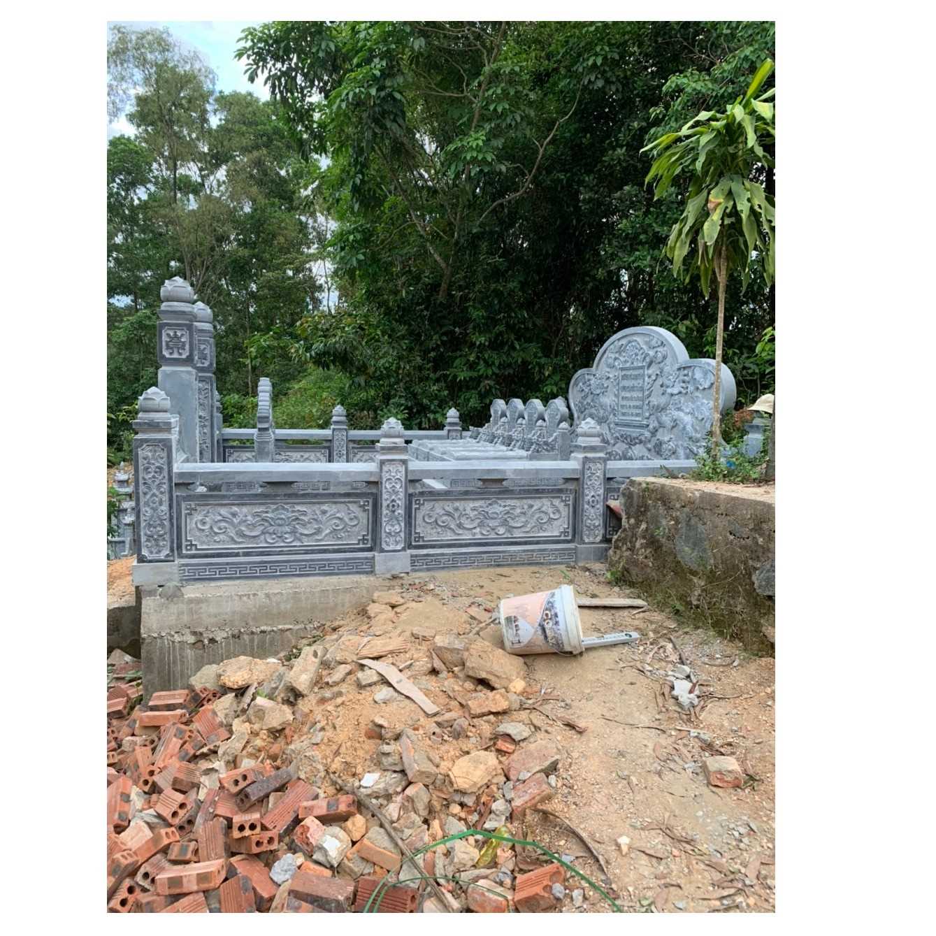 Phong Thủy Mộ Phần: Bí Quyết Để Con Cháu May Mắn, Thành Đạt - Lăng Mộ Đá Trường Thành
